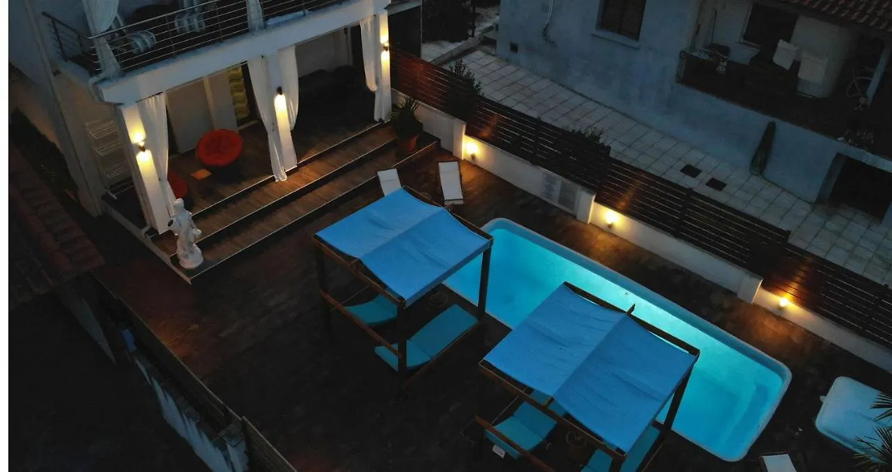 Villa Azzuro Ground Floor Nea Kallikrateia 0*,  Ελλάδα